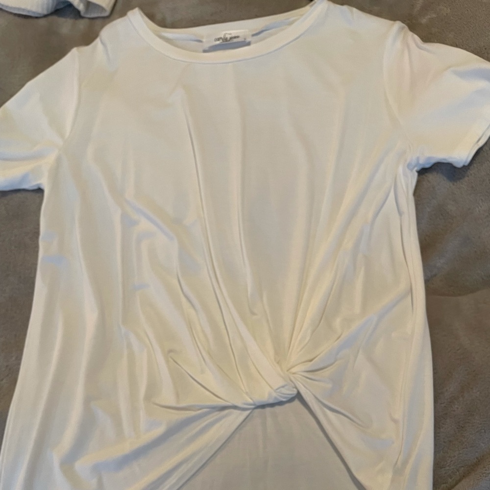 Carly Jean Los Angeles Carly’s Favorite Tie T-shirt.